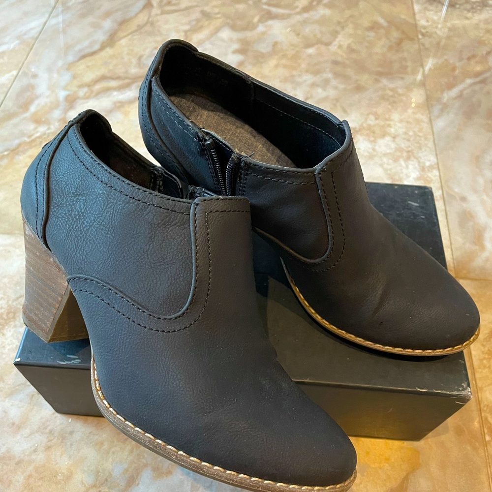 Dr.Scholl’s shoes